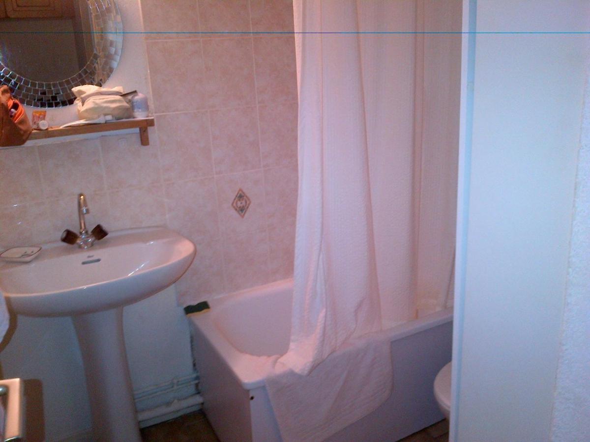4 Personnes 5mn Piscine Wifi Parking Apartment *